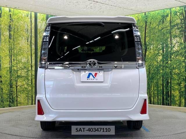 Toyota VOXY 2014-03 288915-16