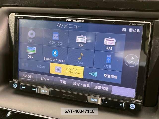 Toyota VOXY 2014-03 288915-2