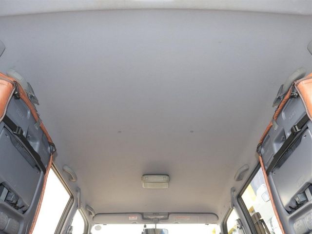 Toyota PRADO 2001-01 11198-9