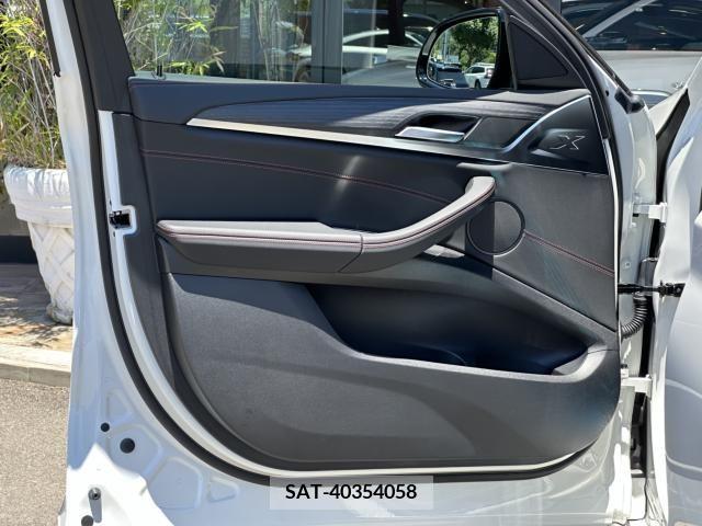 Bmw X4 2022-09 333423-22