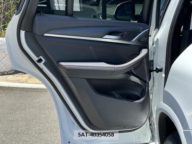 Bmw X4 2022-09 333423-26