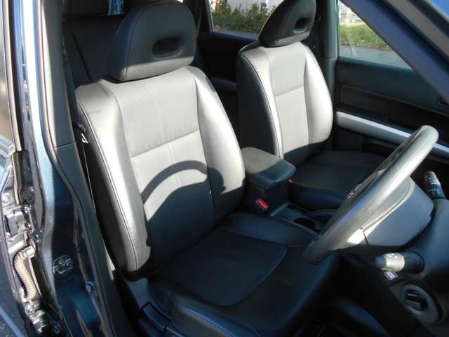 Nissan X-TRAIL 2013-11 29211-8
