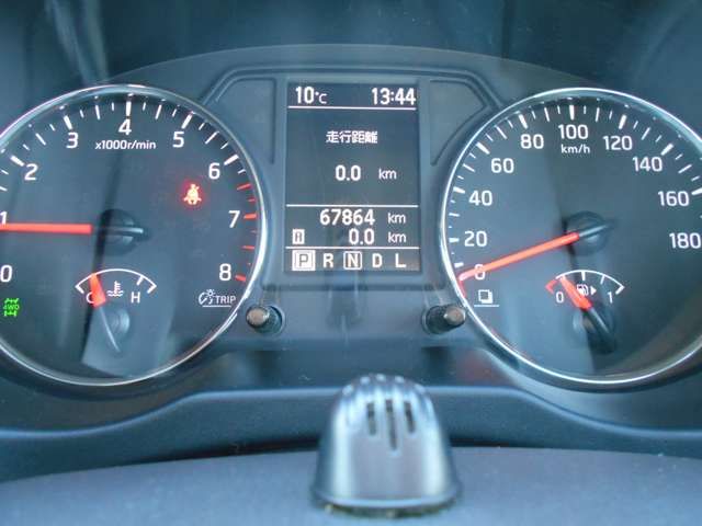 Nissan X-TRAIL 2013-11 29211-10