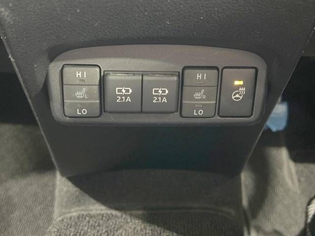 Toyota SIENTA 2019-03 186785-6