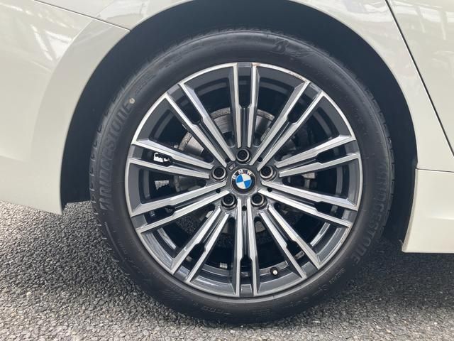 Bmw 3 SERIES 2021-08 20685-12
