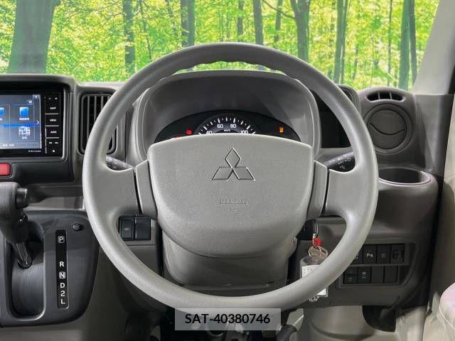 Mitsubishi MINICAB VAN 2023-08 277398-11