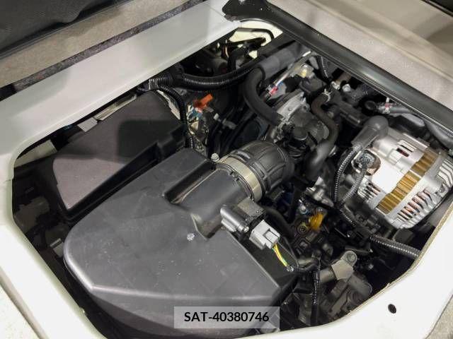 Mitsubishi MINICAB VAN 2023-08 277398-18