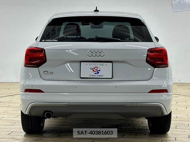 Audi Q2 2018-12 356579-18