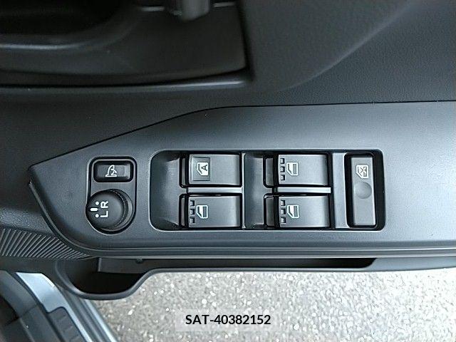Daihatsu WAKE 2018-06 290174-7