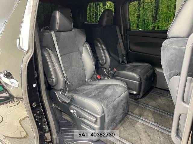 Toyota ALPHARD 2022-09 349057-10
