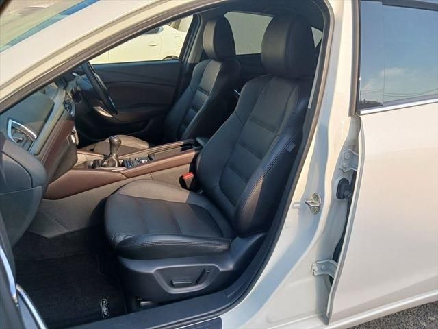 Mazda ATENZA 2016-04 14971-21