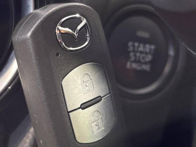 Mazda DEMIO 2014-12 183619-8