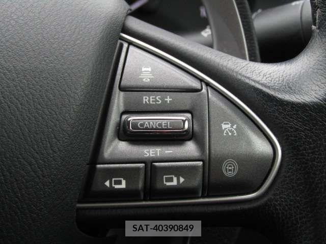 Nissan SKYLINE 2016-11 210843-10