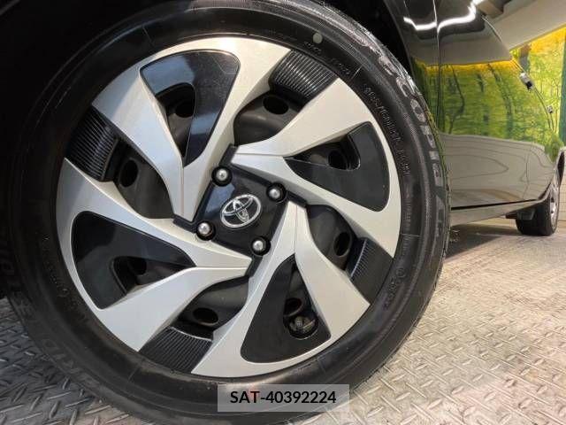Toyota AQUA 2019-08 338225-13
