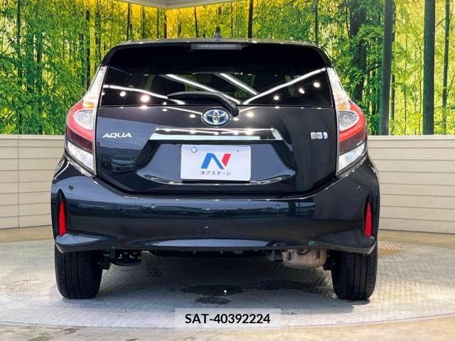 Toyota AQUA 2019-08 338225-15