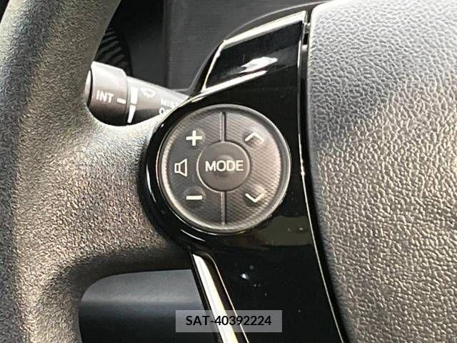 Toyota AQUA 2019-08 338225-5