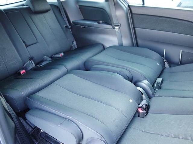 Mazda MPV 2010-08 2081-15