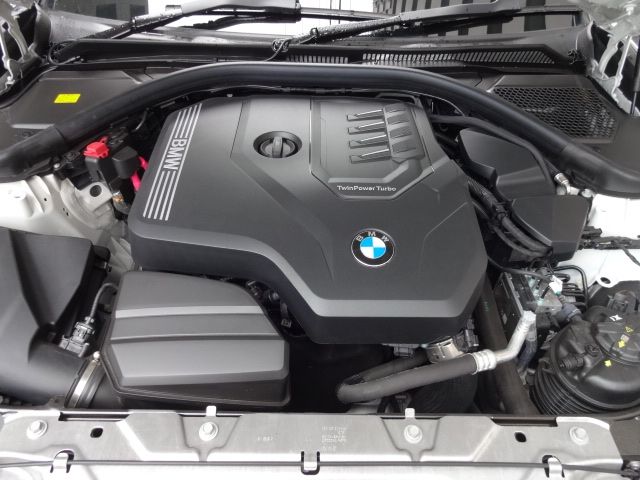 Bmw 3 SERIES 2023-06 184732-11