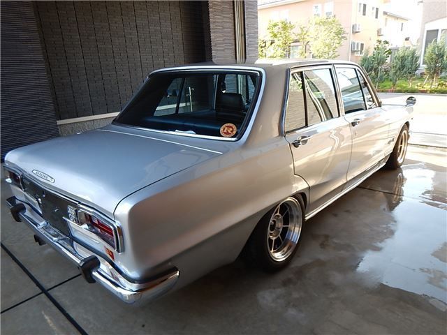 Nissan SKYLINE 1972-01 21170-6