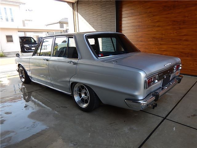 Nissan SKYLINE 1972-01 21170-7