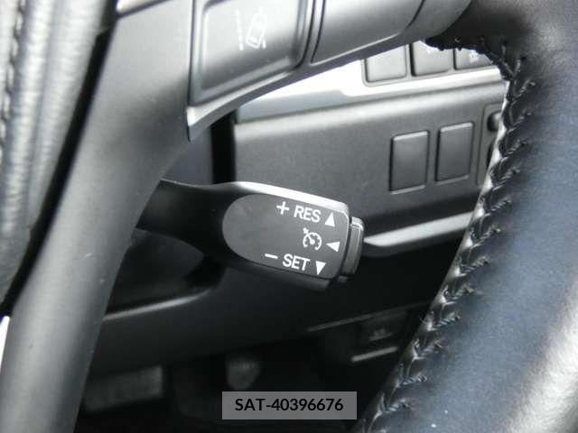 Toyota ESTIMA 2019-01 268837-12