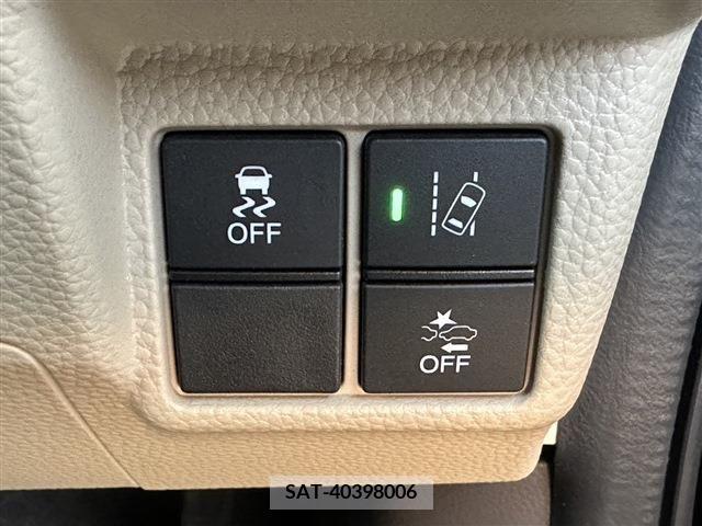 Honda N BOX 2019-12 237669-16