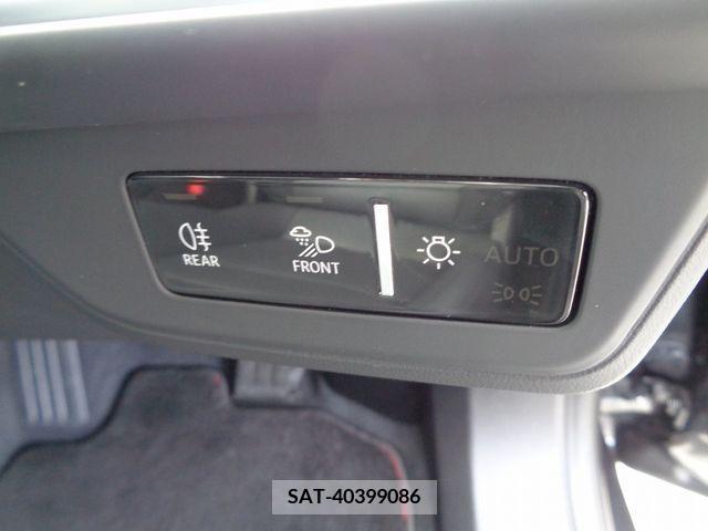 Audi E-TRON 2023-03 217884-16