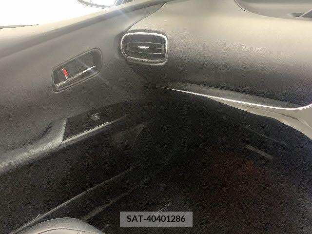 Toyota PRIUS 2017-01 228291-17