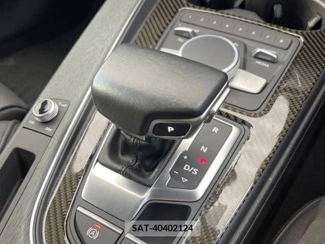 Audi A4 2017-09 292584-11