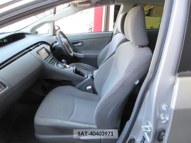Toyota PRIUS 2011-06 298203-10