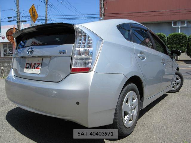Toyota PRIUS 2011-06 298203-5