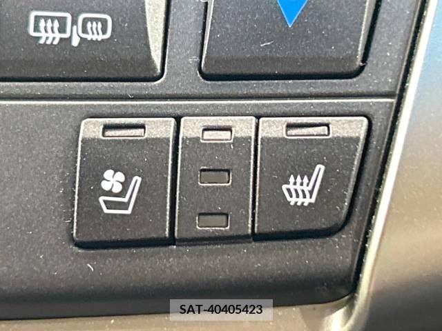 Lexus NX 2015-04 275679-5