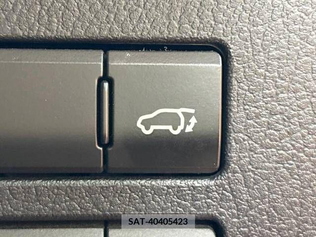 Lexus NX 2015-04 275679-6