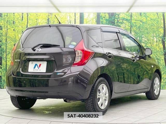 Nissan NOTE 2013-11 383659-17
