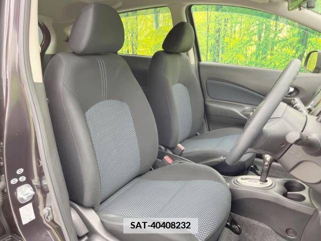Nissan NOTE 2013-11 383659-8
