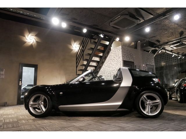 Mcc SMART 2003-11 1525-17