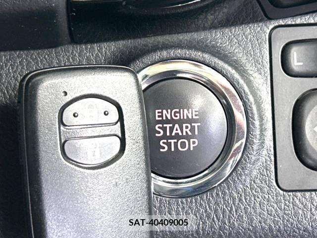 Toyota VITZ 2018-07 288556-5