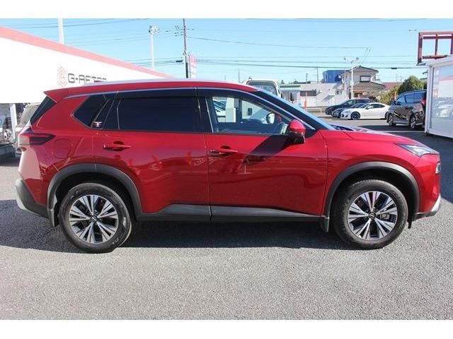 Nissan X-TRAIL 2022-10 196085-4
