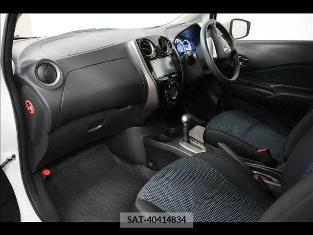 Nissan NOTE 2016-11 302405-1