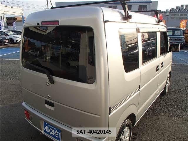 Suzuki EVERY 2010-08 226238-3
