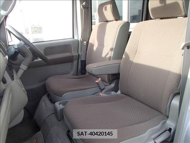 Suzuki EVERY 2010-08 226238-11