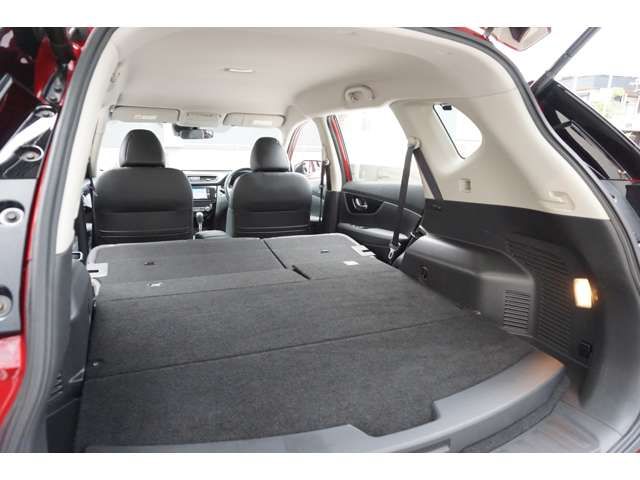 Nissan X-TRAIL 2018-01 5437-18