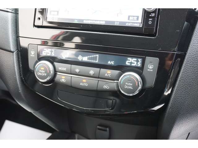Nissan X-TRAIL 2018-01 5437-11