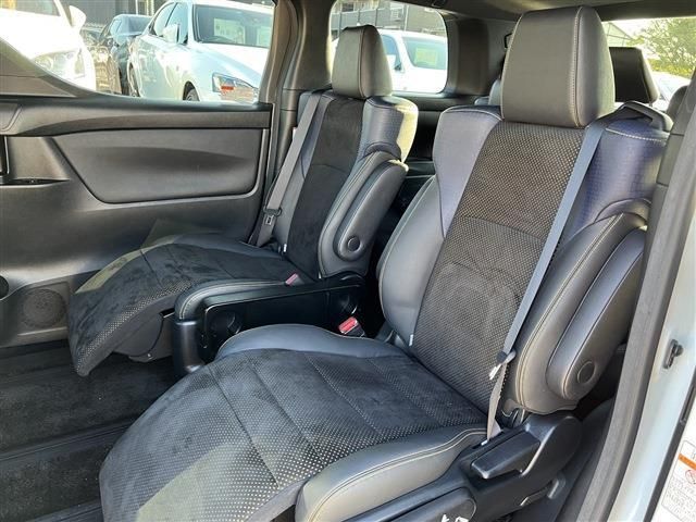 Toyota VELLFIRE 2016-11 17351-19