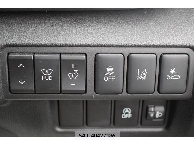 Mitsubishi ECLIPSE CROSS 2022-03 296775-3