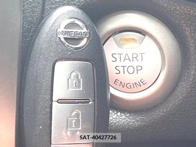 Nissan NOTE 2016-02 365494-12