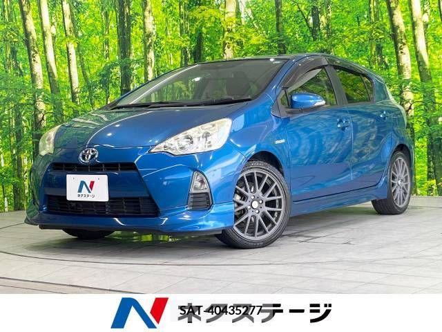 Toyota AQUA 2013-08 389363-0