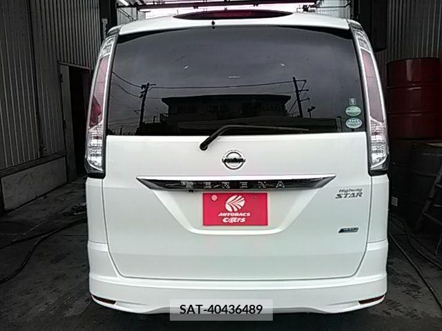 Nissan SERENA 2012-07 383356-4