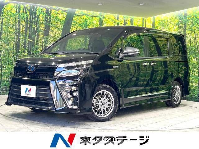 Toyota VOXY HYBRID 2018-05 289454-0