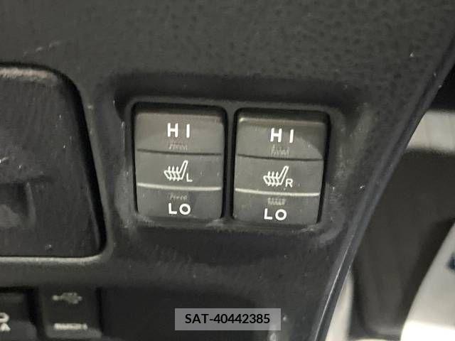 Toyota VOXY HYBRID 2018-05 289454-7